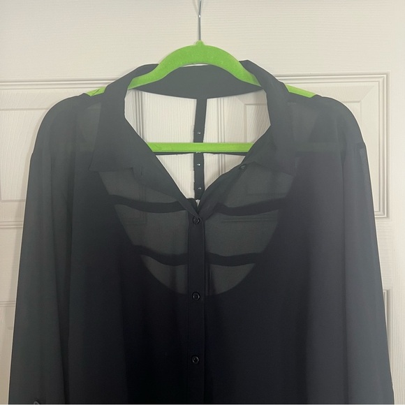 Torrid Black Blouse with half-criss/crossed back (3) - Picture 3 of 6